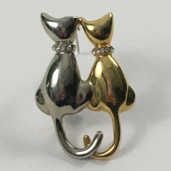 Liz Claiborne Jewelry - Liz Claiborne Vintage Cat Brooch: Tri-Tone Rhinestone Collars